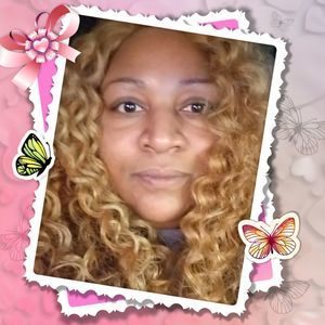 Meet your Posher, Quintella